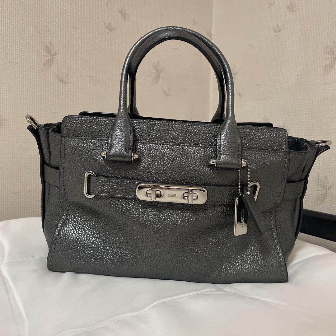 coach swagger 27 メタリックレザー