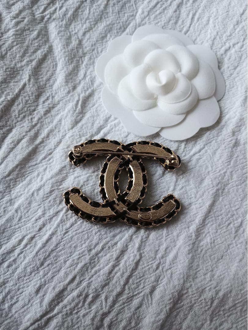 CHANEL シャネル CCロゴ パール ブローチ