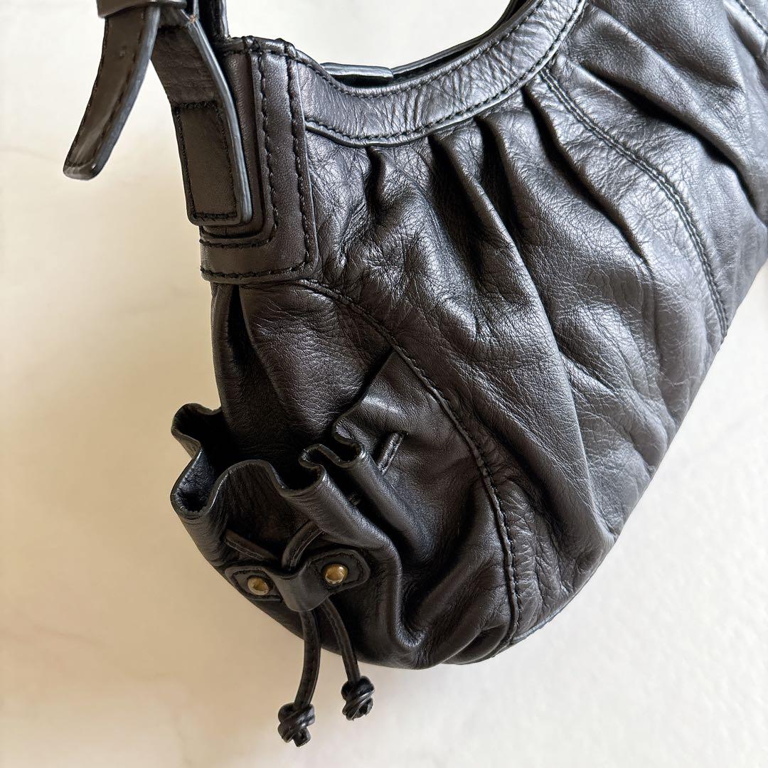 極美品 ECCO ブラックレザーショルダーバッグ 肩掛け 袋付き
