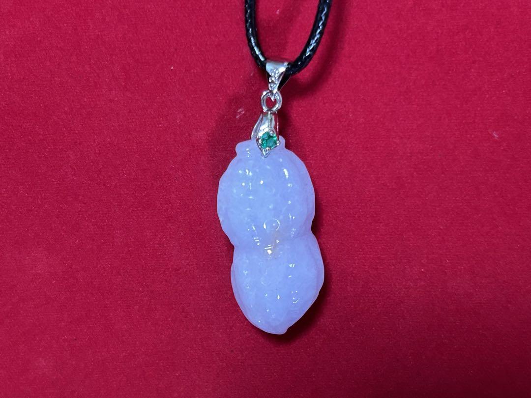 （稀少品）落花生 天然本翡翠 ラベンダー翡翠彫刻品