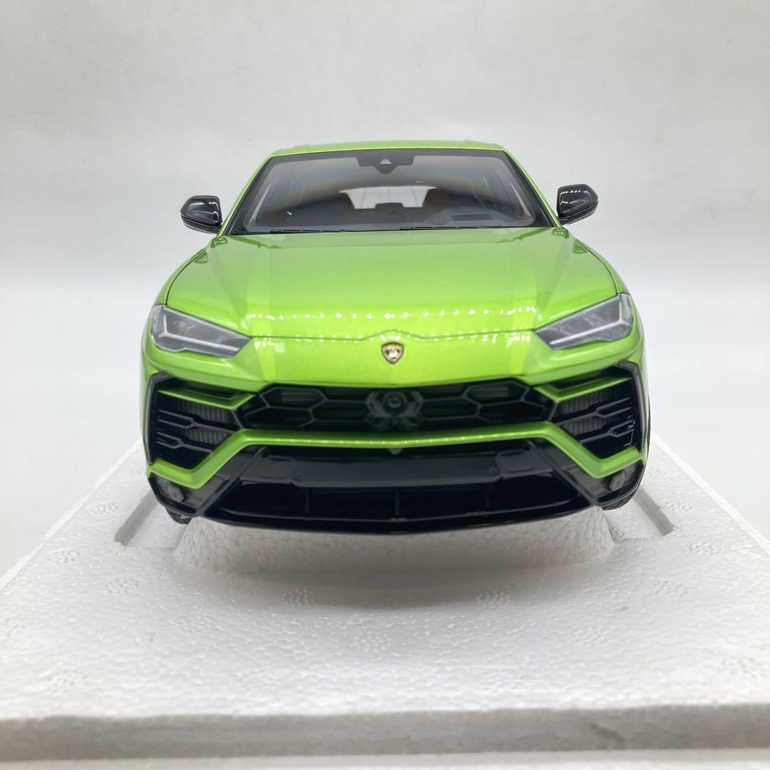 【美品】AUTOart Lamborghini Urus 1/18