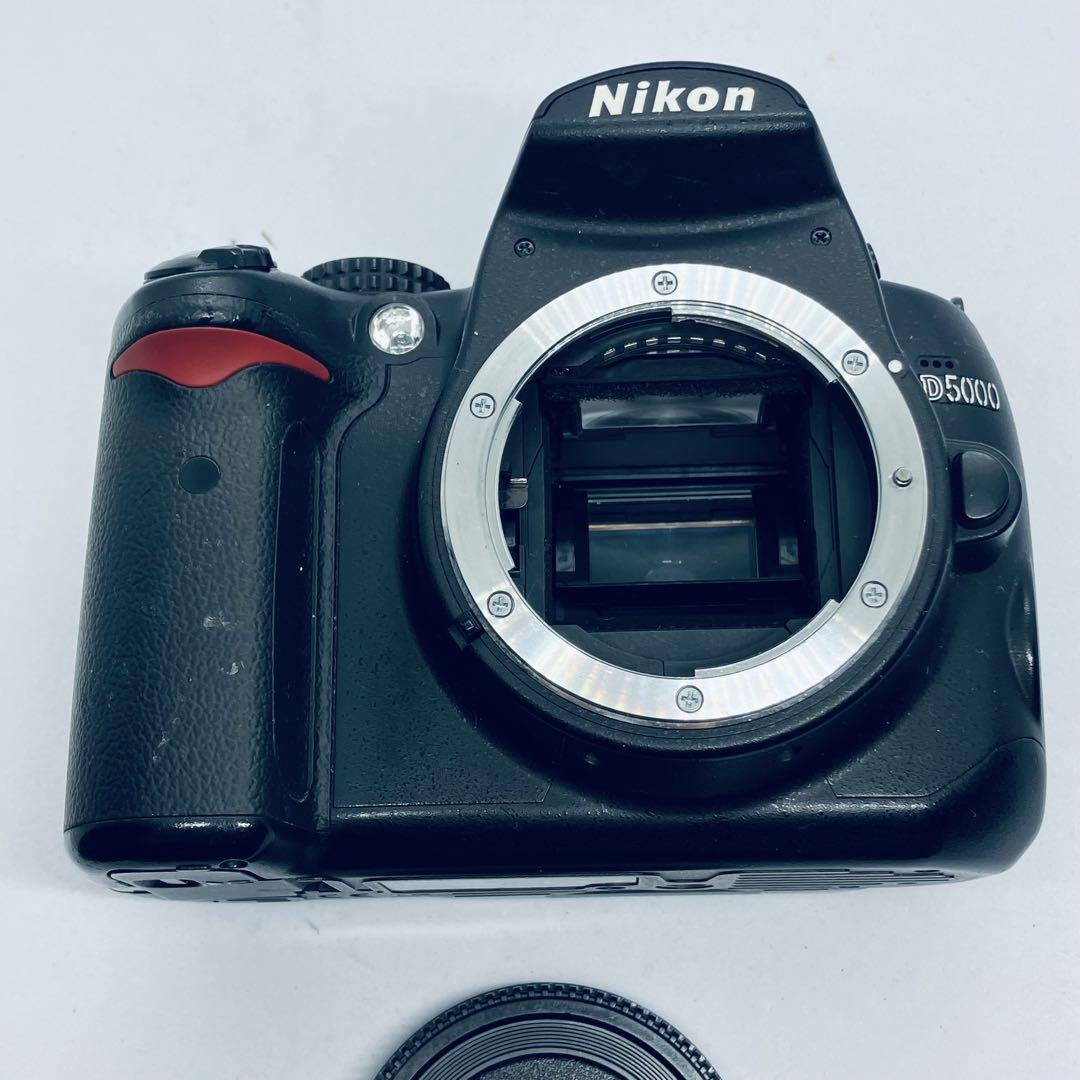 Nikon D5000 一眼レフ ボディ