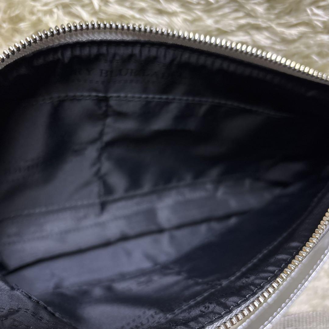 BURBERRY バーバリー アクセサリーポーチ ショルダーバッグ 希少シルバー