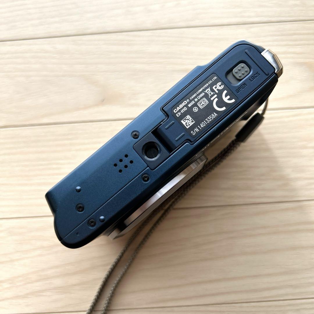 美品 CASIO EXILIM EX-H10 ネイビーブルー デジカメ