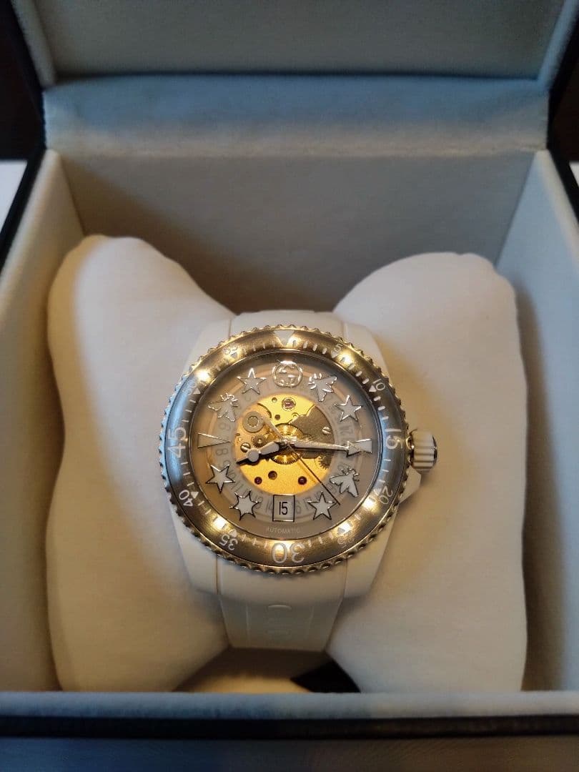 ■新品未使用■GUCCI グッチ 機械式腕時計 DIVE 定価:250800円 ■新品未使用■GUCCI グッチ 機械式腕時計 DIVE 定価:250800円