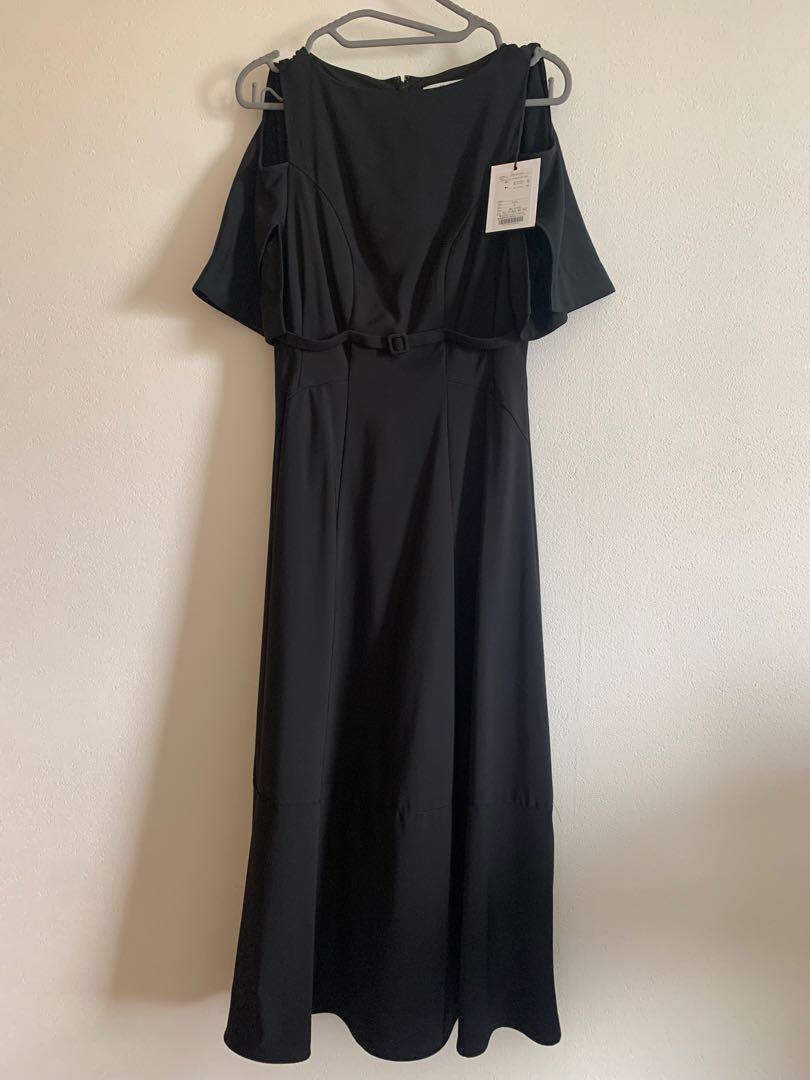 ワンピース Herlipto AdelaideSlitSleeve Belted Dress