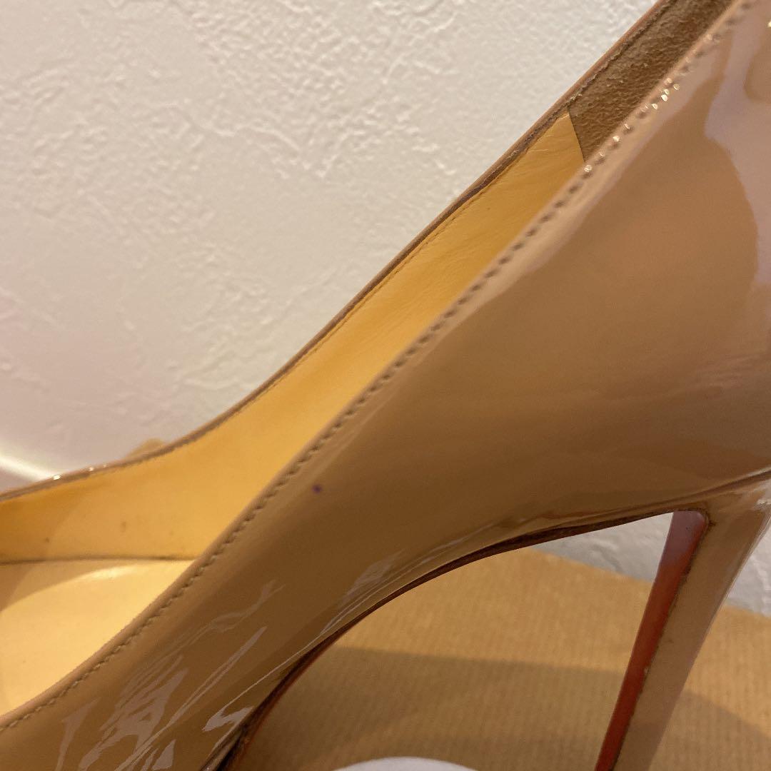 ルブタン　ヌーディ　パンプス