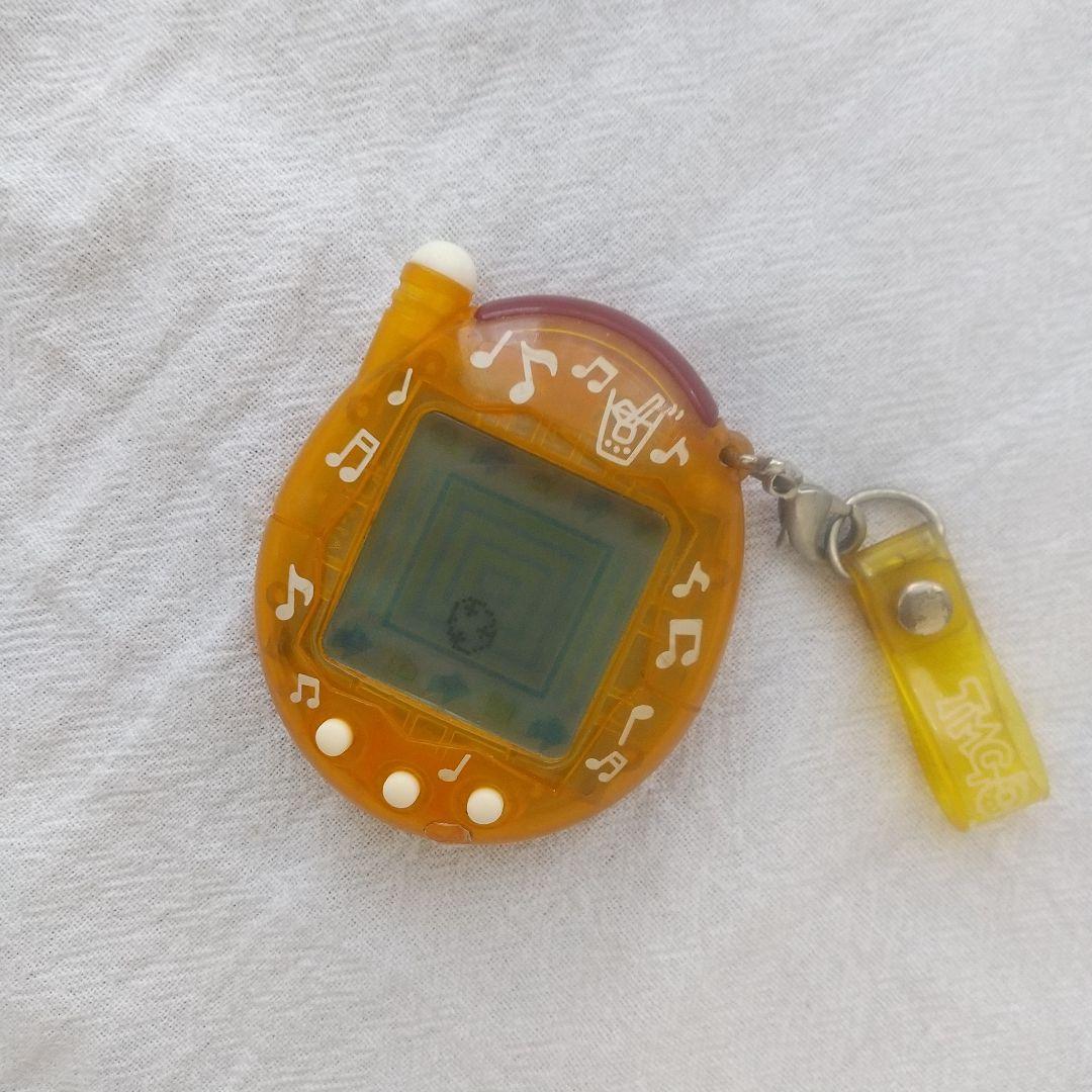 BANDAI 祝ケータイかいツー！ たまごっちプラス おれんじジュース BANDAI 祝ケータイかいツー！ たまごっちプラス おれんじ