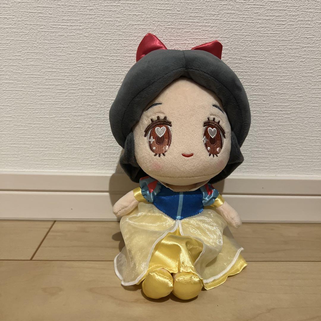 ディズニー　白雪姫　ぬいぐるみ　tiny タイニー　ディズニーストア