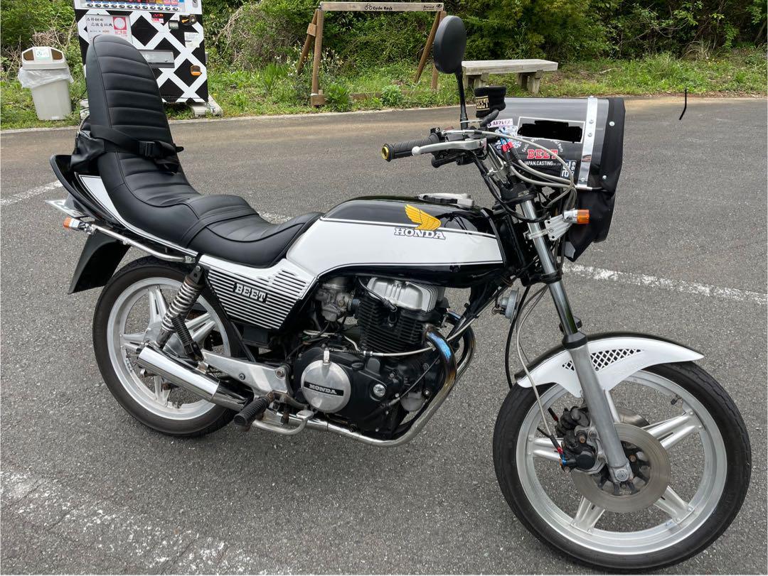 ホンダ CB400n ホワイト/ブラック　HONDA