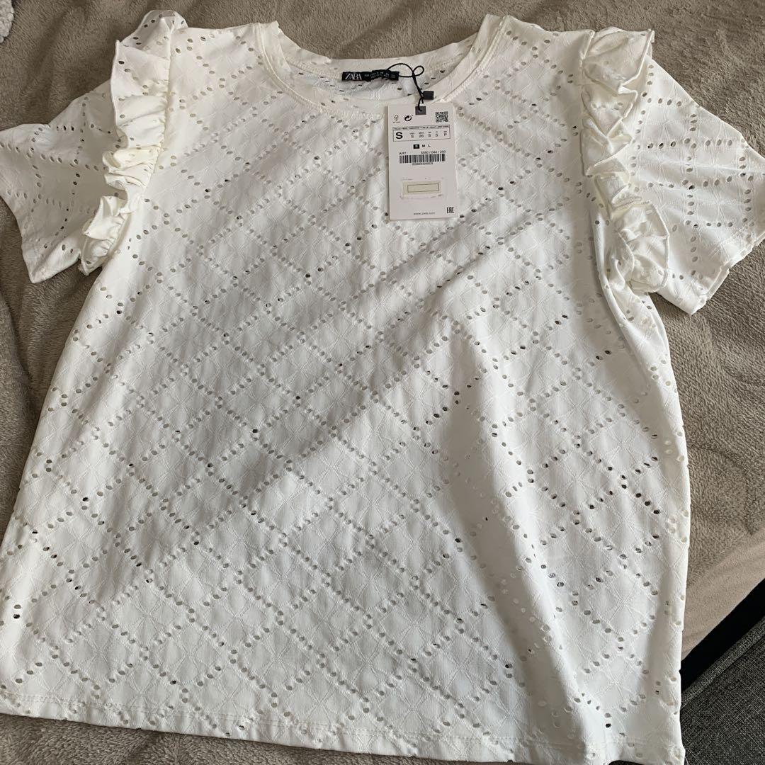 【ZARA】フリル付きTシャツ ホワイト | 2298/208/250 フリル付きTシャツ - ホワイト | ZARA Japan / 日本