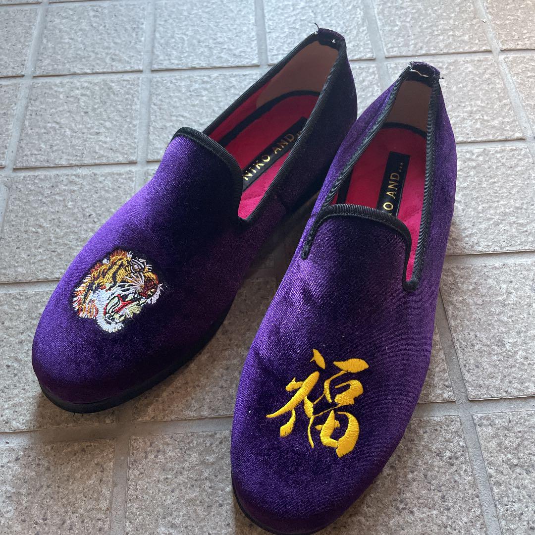 niko and… スリッポン ニコアンド 虎 刺繍 福 パープル