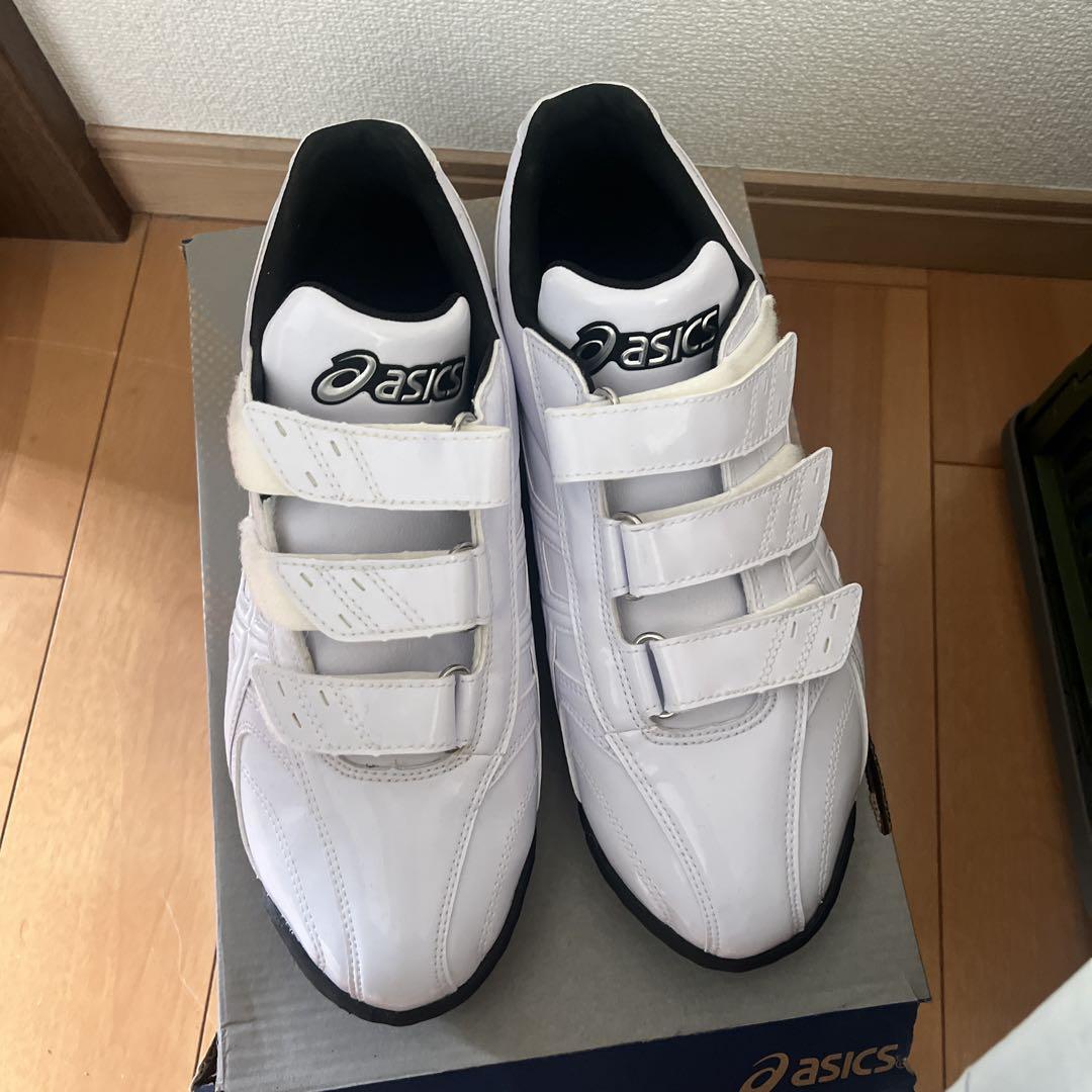 アシックス　スポーツ　シューズ