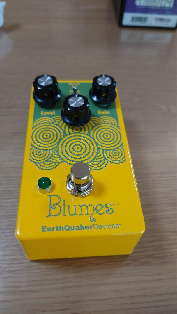 ベース EarthQuaker Devices Blumes