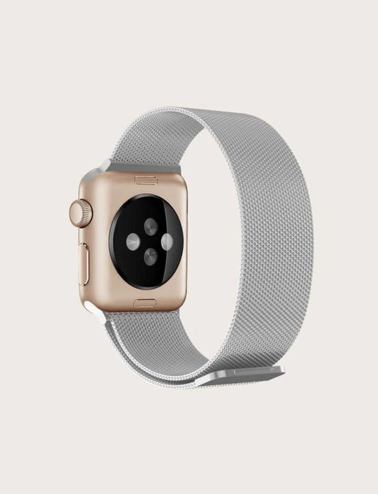 Apple Watch ミラネーゼループバンド シルバー 42/44㎜対応 - メルカリ Apple Watch ミラネーゼループバンド シルバー 42/44㎜対応 - メルカリ