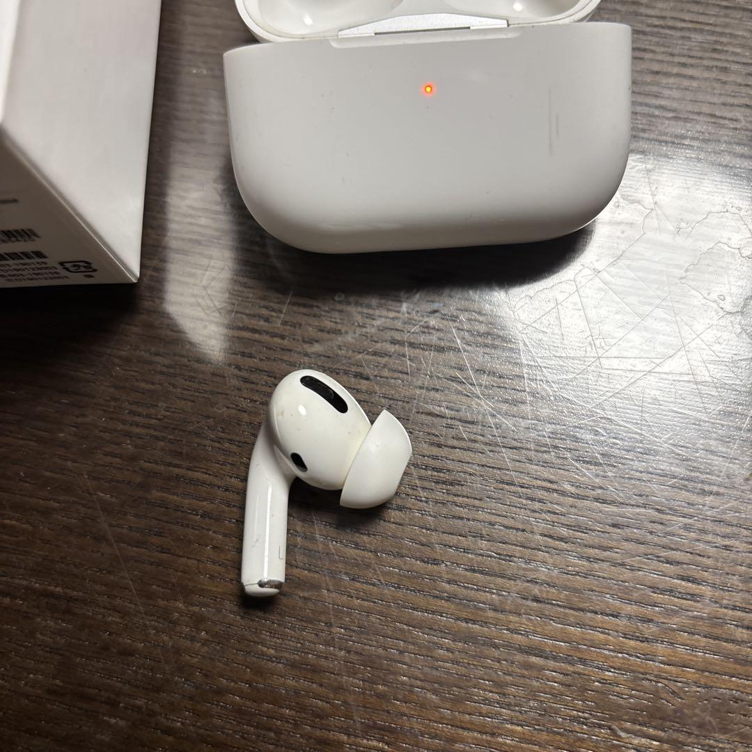 AirPods Pro 本体 ホワイト　左耳のみ