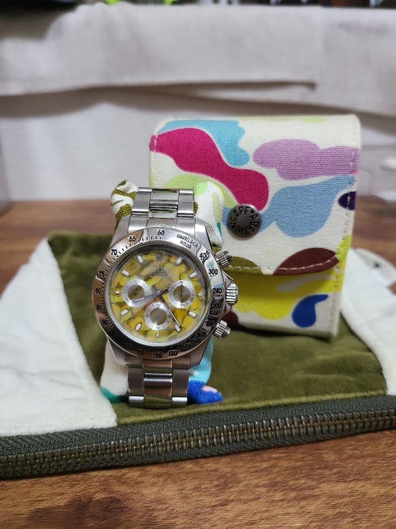BAPE クロノグラフ 腕時計 イエロー カモフラージュA BATHING APE