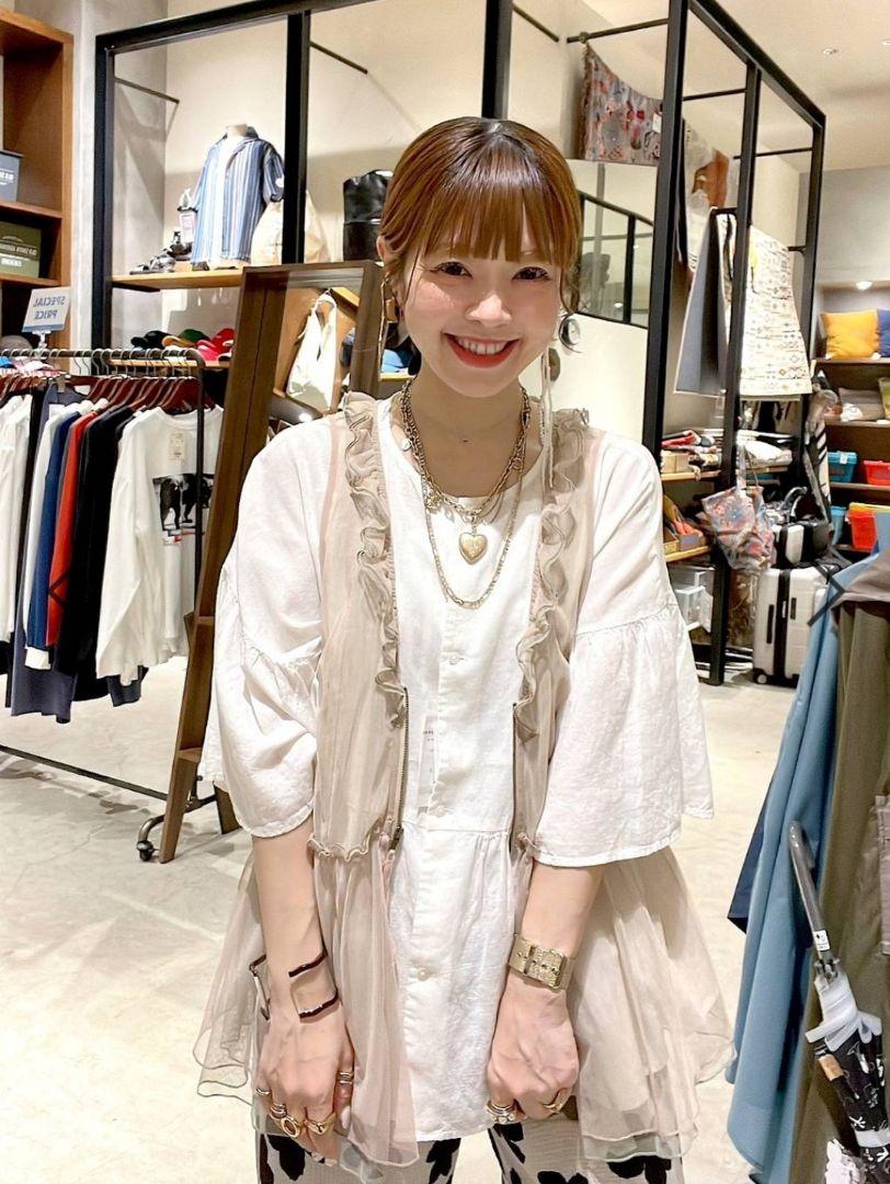 ⭐︎新品未使用⭐︎niko and... アソートフリルチュールベスト　完売