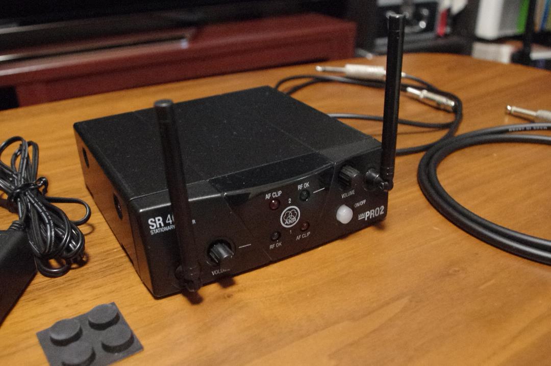 AKG WMS40 PRO MINI 2 ギターワイヤレスシステム