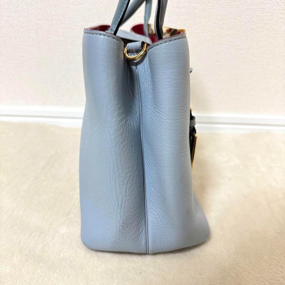 フェンディ ハンドバッグ トュージュール チャーム 水色 レザー