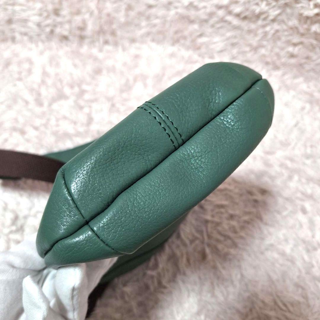 Dakota ダコタ ジェントリー ショルダーバッグ エメラルドグリーン 極美品