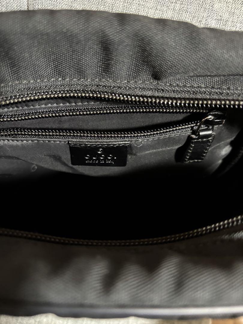 GUCCIナイロンショルダーバッグ