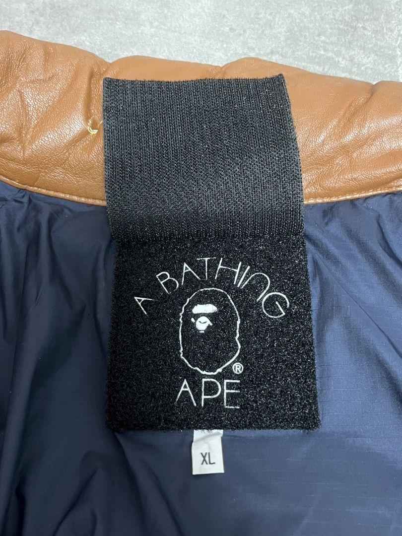 A BATHING APE 【エイプおまけ付き】レザーダウンジャケット
