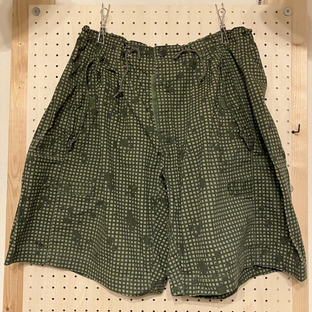 パンツ US Military Night Camo Over Wide Shorts