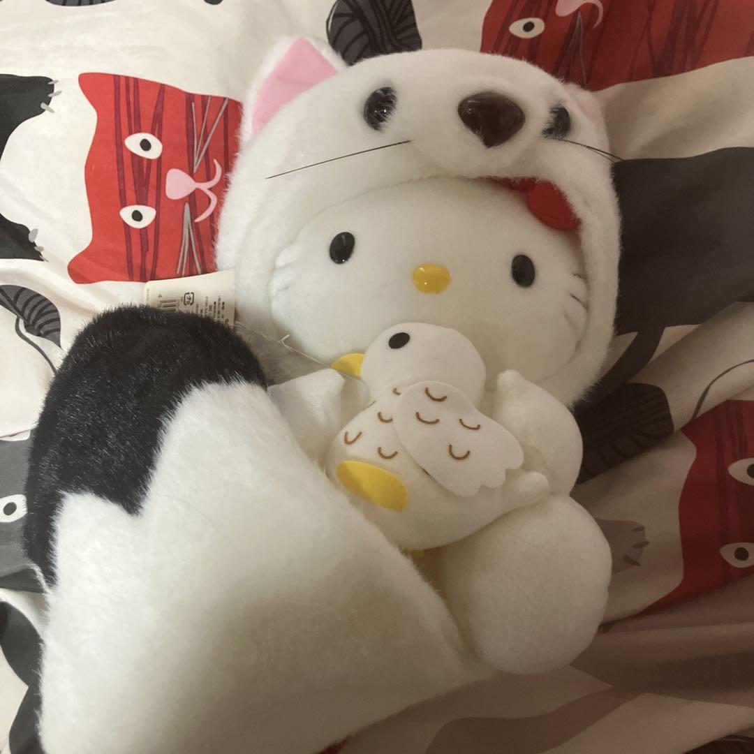 送料無料◆2025新品  ハローキティ オコジョ ぬいぐるみ しっぽ倶楽部 マスコット ご ぬいぐるみ