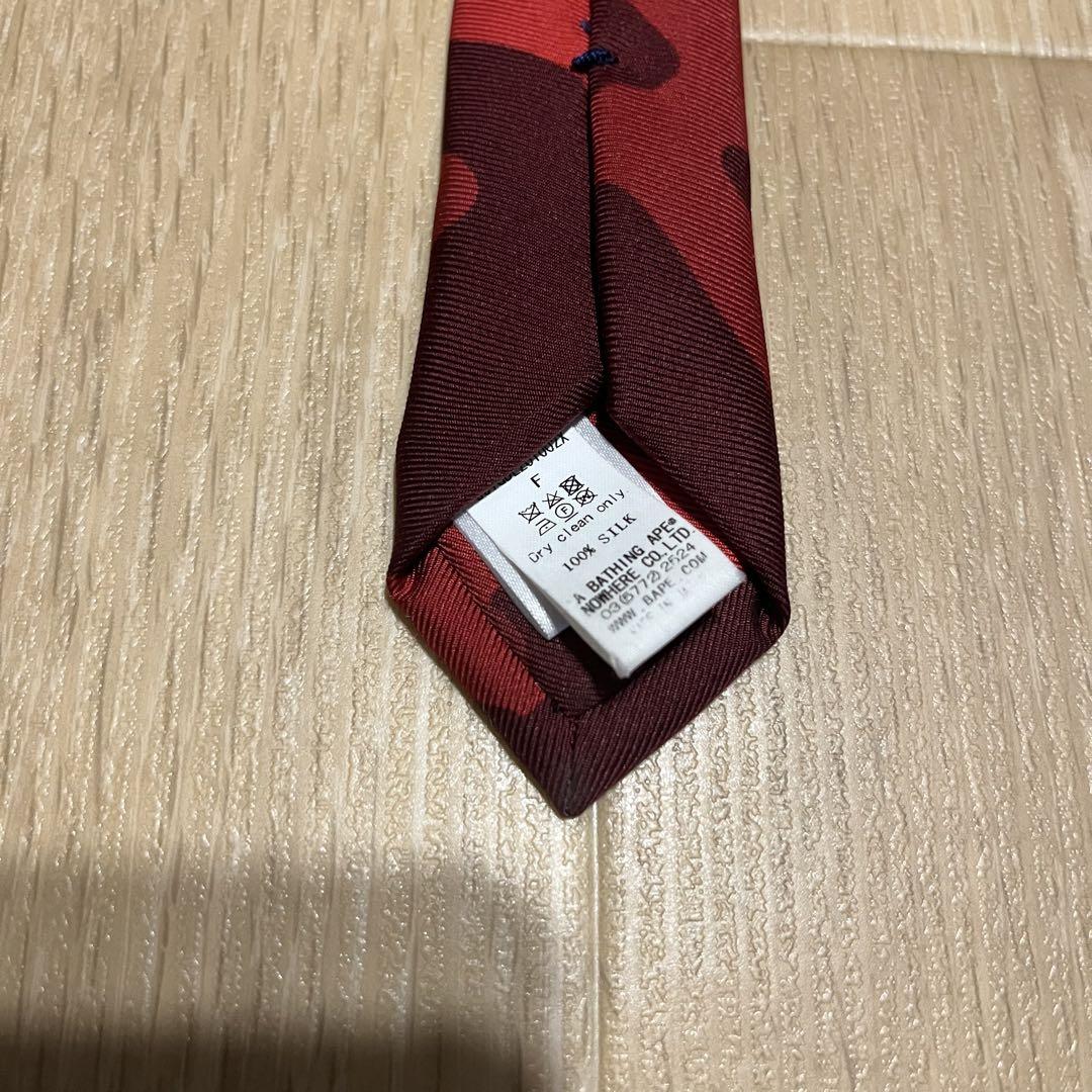 希少品 ミスターベイシングエイプ ネクタイ カモ柄 mr.bathing ape