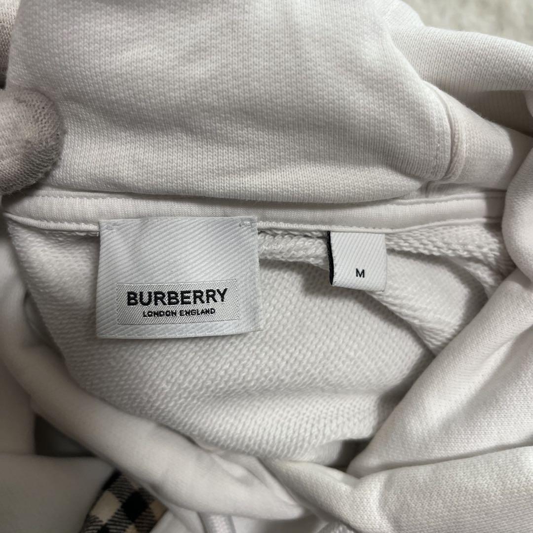 現行タグBurberry