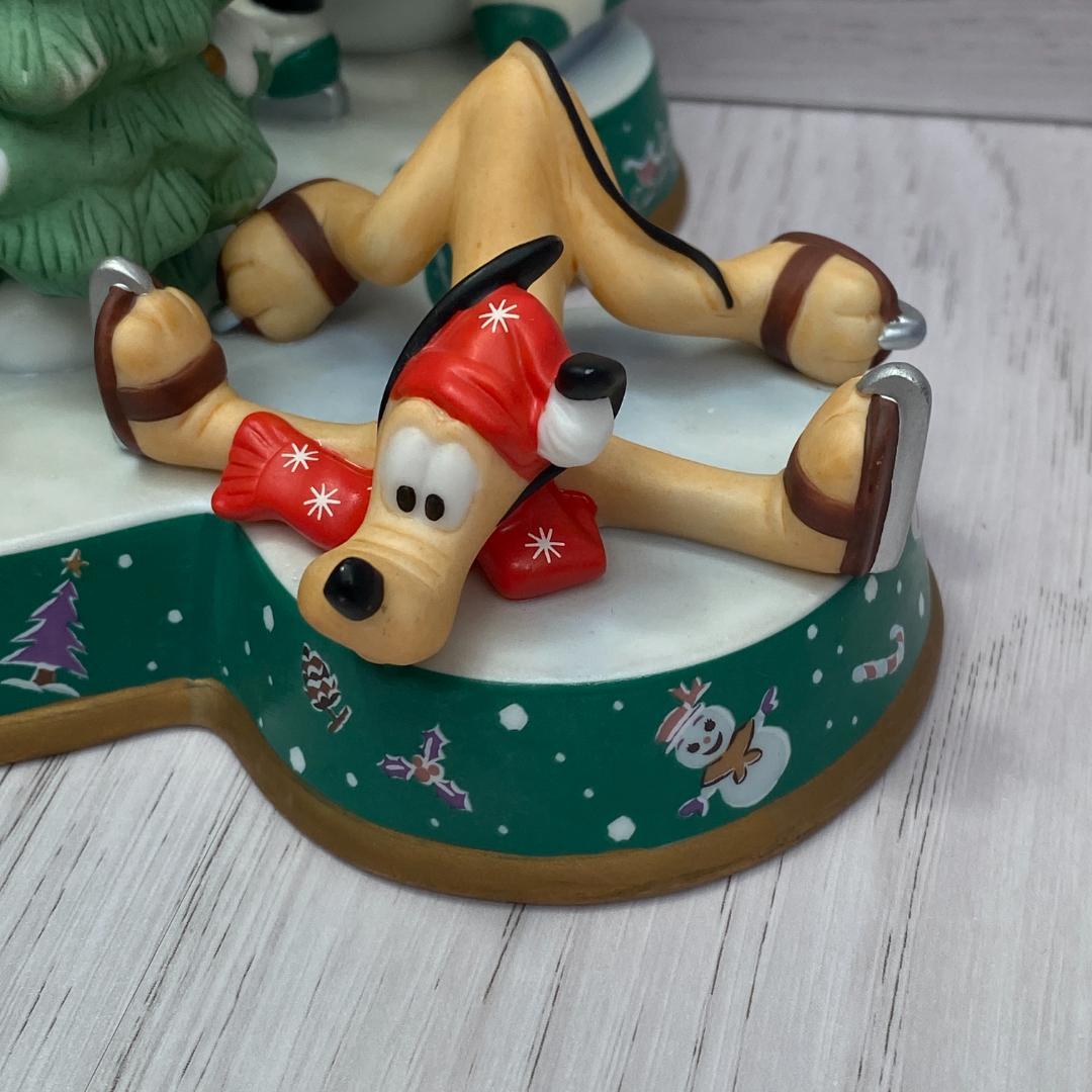 ◆クリスマス ファンタジー 2002 Disney フィギュアリン