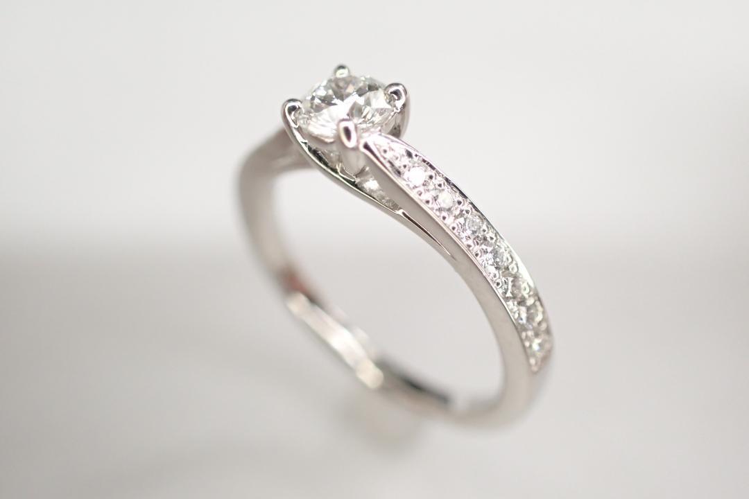 15/美品 ラザールダイヤモンド Pt950 ダイヤ0.22ct リング 指輪