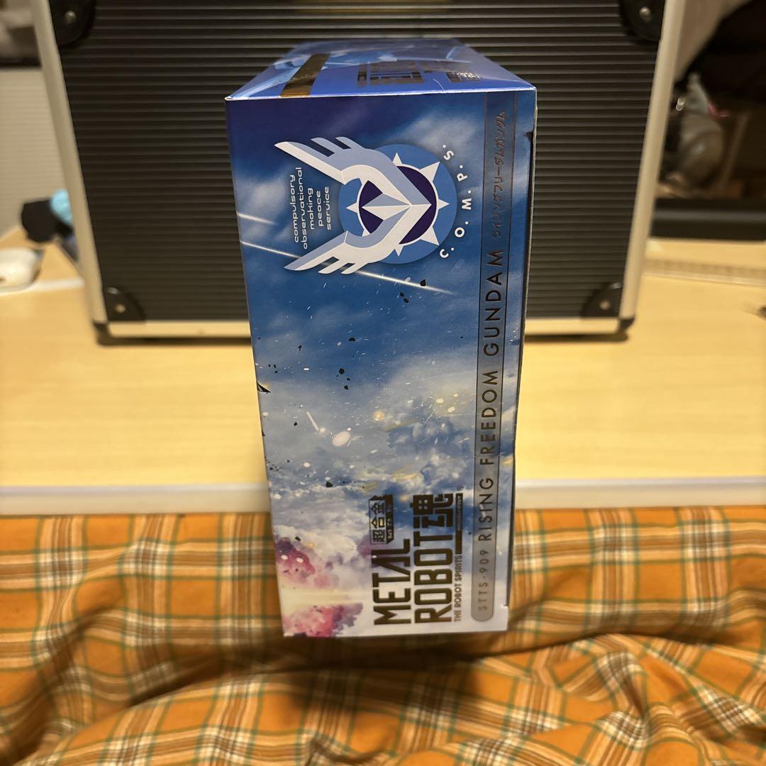 metal robot 魂 ライジングフリーダムガンダム 開封済み 美品 画像3