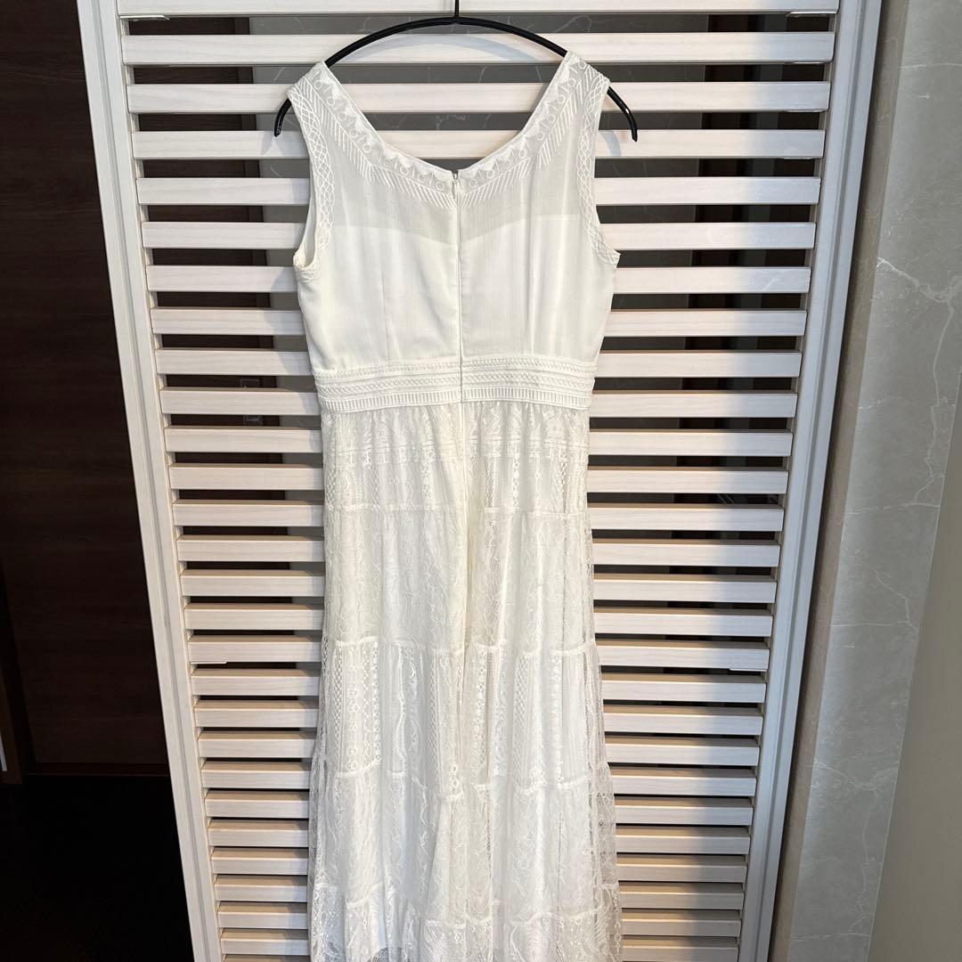 【グレースコンチネンタル】レース刺繍ロングワンピース