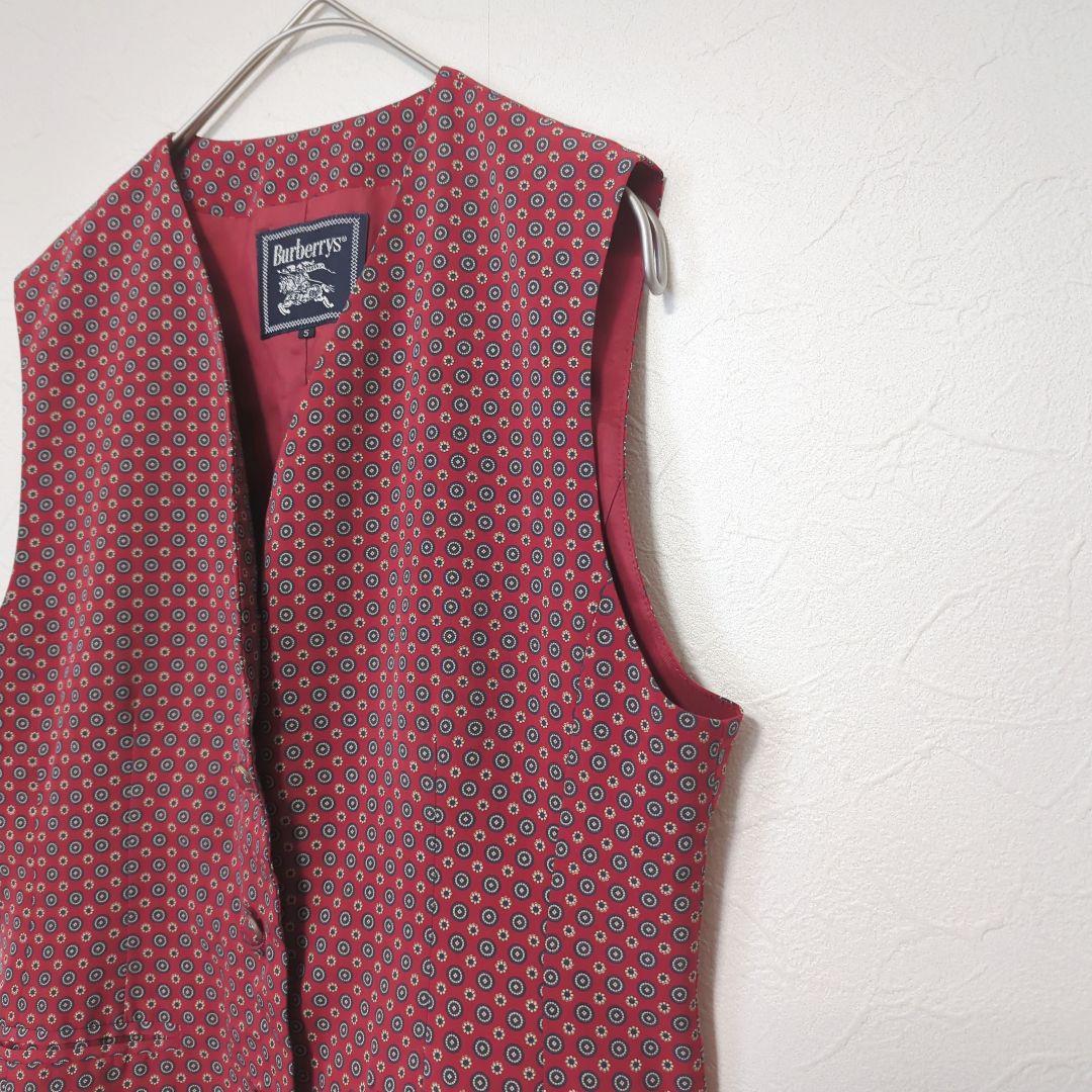 Burberryバーバリー　ベスト　レッド 幾何学模様 　キュプラ　5号