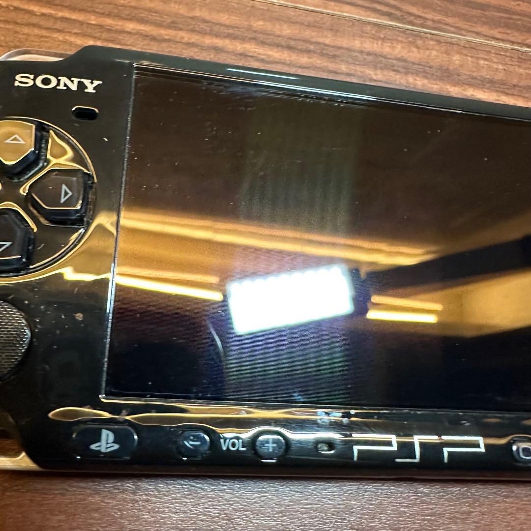 4663PlayStation Portable