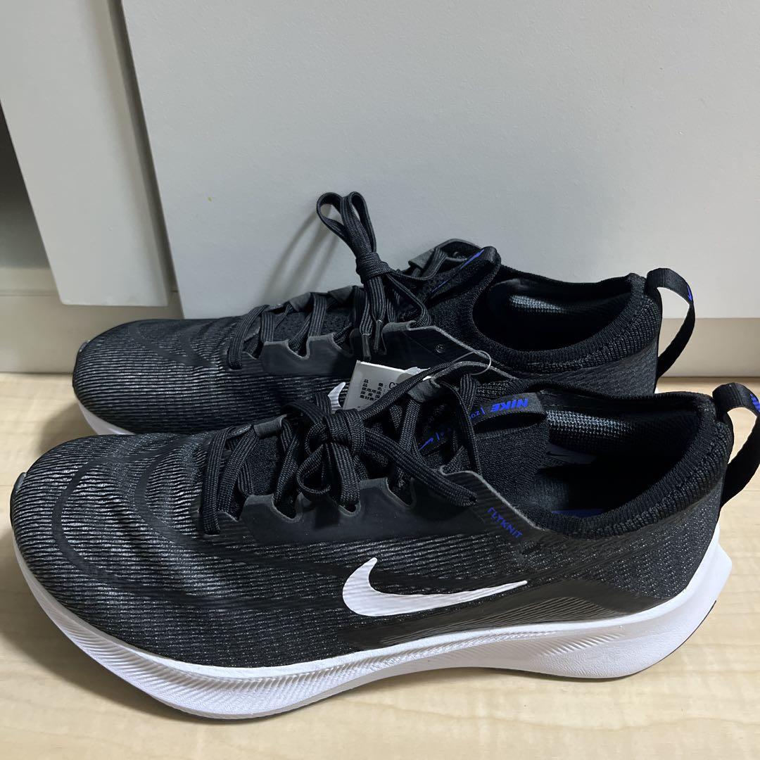 NIKE ズームフライ4