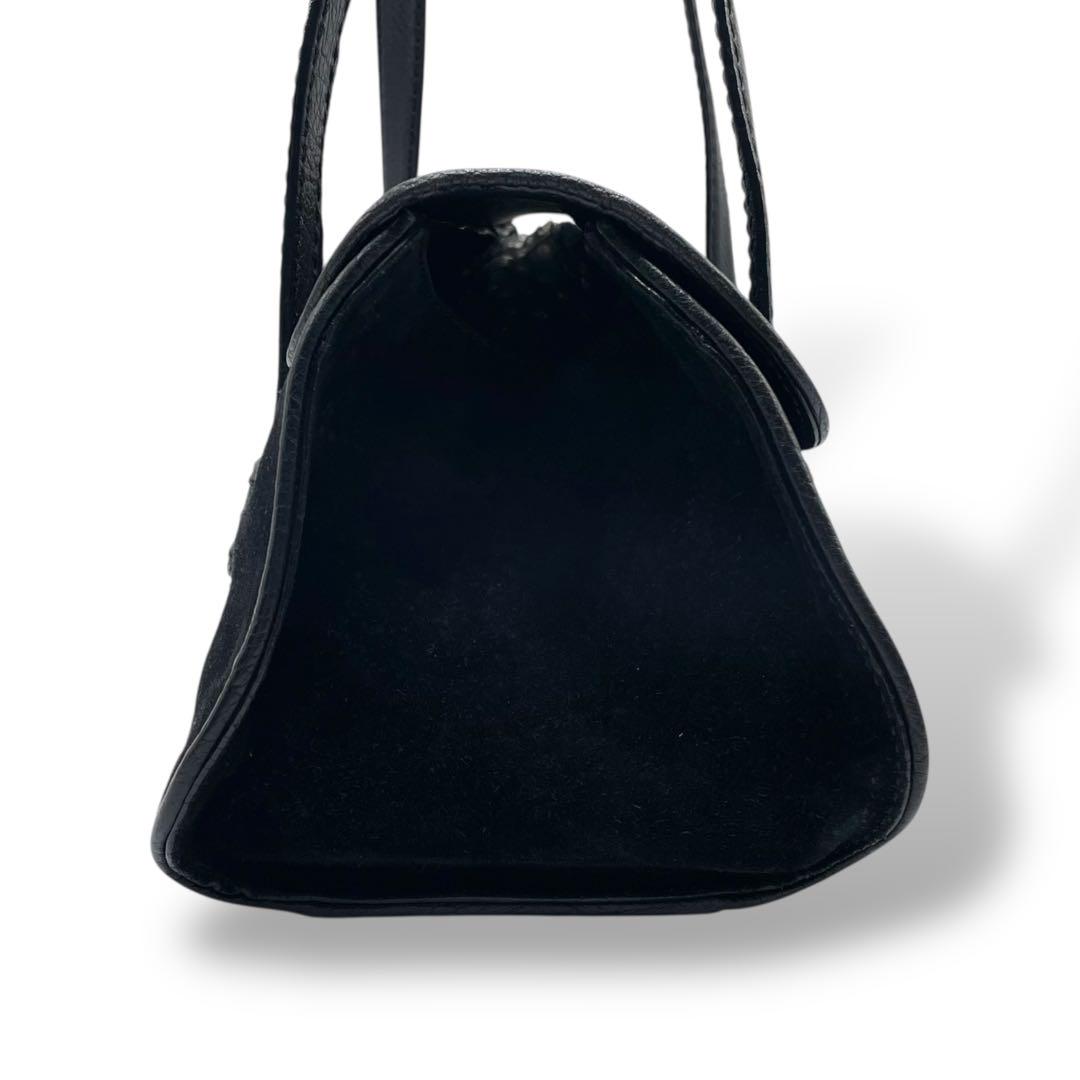 TOD'S トッズ ☆ロゴ刻印 スウェード ショルダーバッグ レザー ブラック