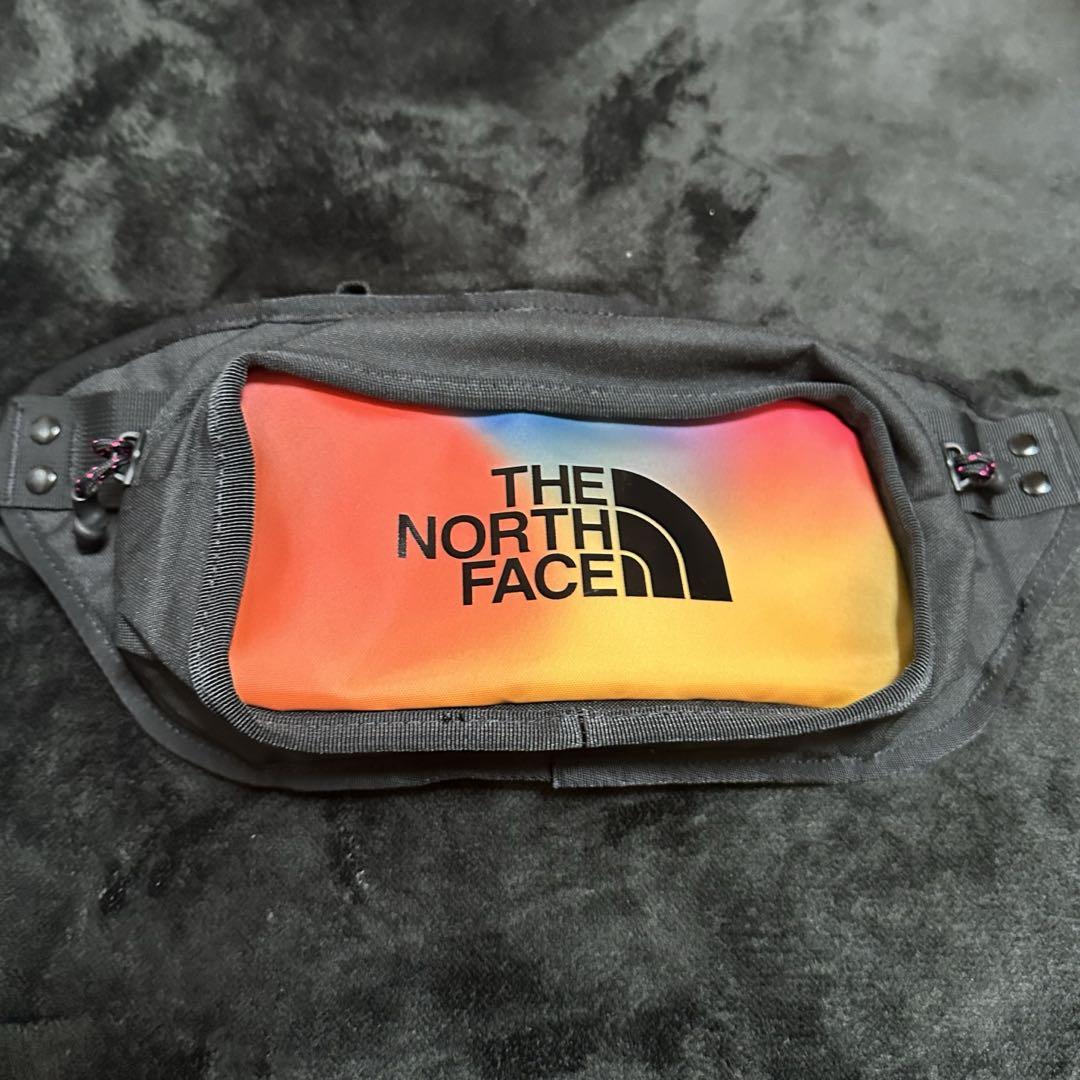 THE NORTH FACE ボディバッグ・ウエストポーチ