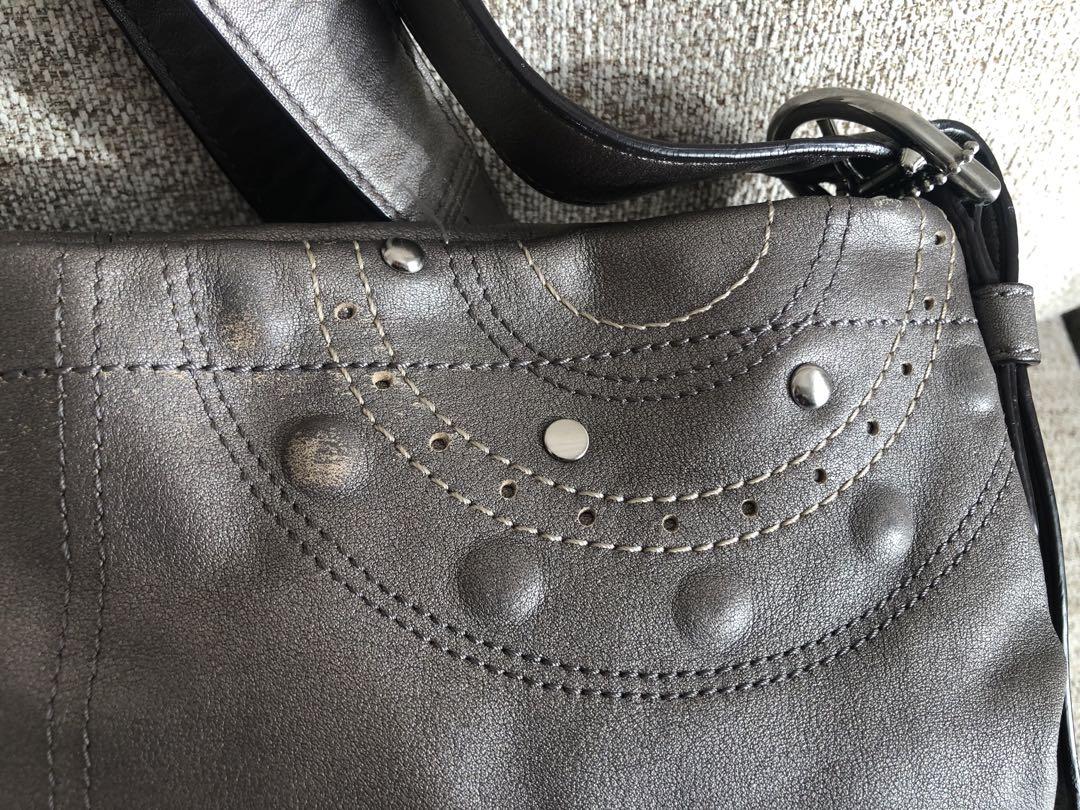 COACH スタッズ付きショルダーバッグ balifitnesscenter.com