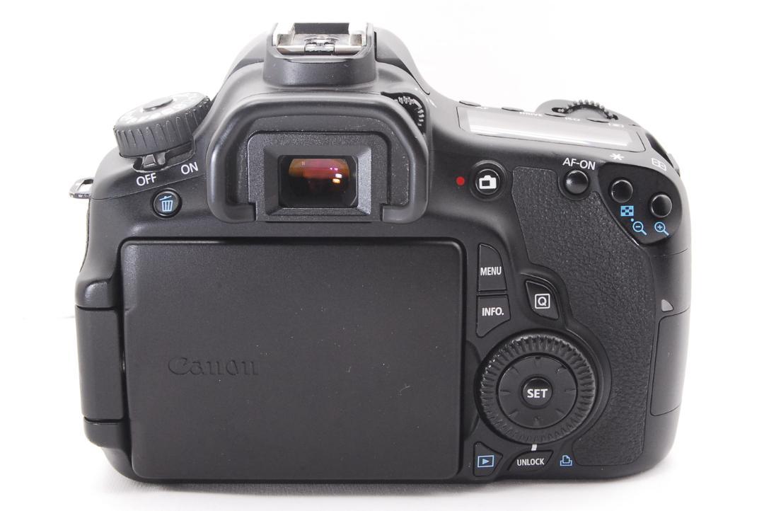 ✨反転液晶で汎用性抜群✨Canon EOS 60D✨Wレンズセット✨