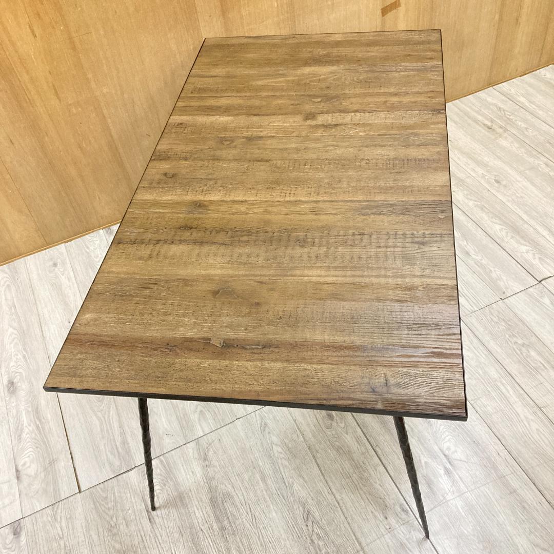 Zuiver ザイファー オランダ　ダイニングテーブル　スチール脚　オーク材 Zuiver ザイファー オランダ ダイニングテーブル スチール脚 オーク材