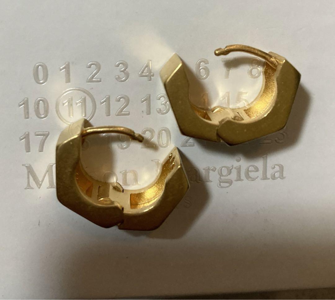新品未使用　Maison Margiela ゴールド　Bolt&Nut ピアス