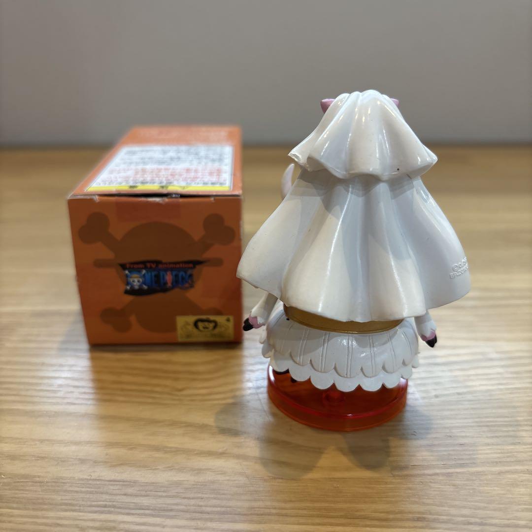 ワンピース ワールドコレクタブル HALLOWEEN SPECIAL ローラ