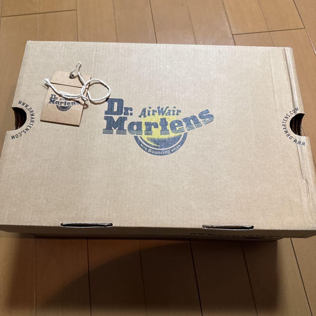 Dr. Martens 8ホール ブラック ワークブーツ