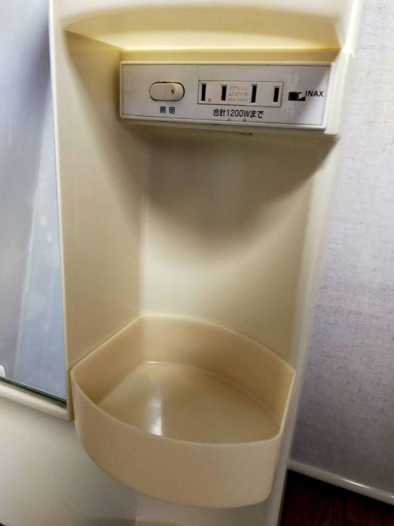 INAX  洗面台用　ミラーキャビネット　化粧鏡　MFT-601