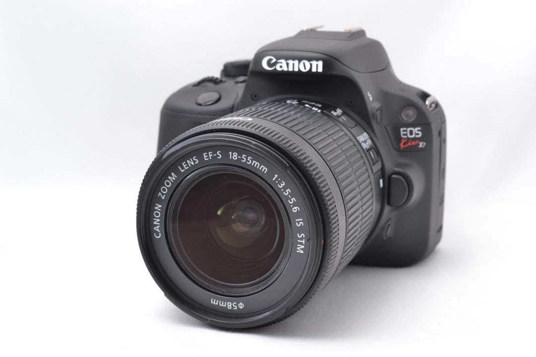 ■ほぼ新品 S数123回■ キャノン Canon Kiss X7 ダブルズーム