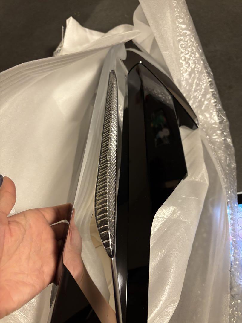 松尾！！！モデリスタ製　アイコニックスタイル　LED デイライト　左右 松尾様専用！！！モデリスタ製 アイコニックスタイル LED デイ