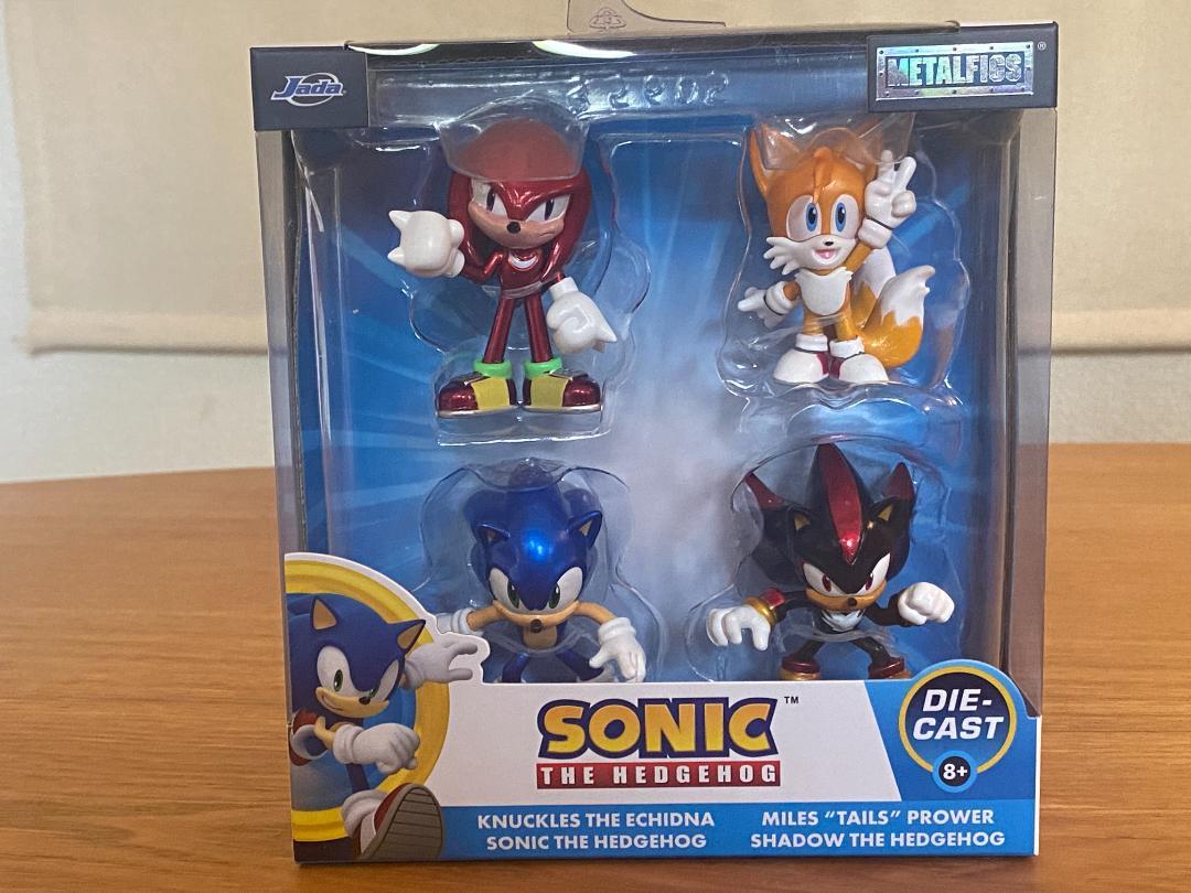 ソニック ヘッジホッグ　フィギュア　4体セット　金属製